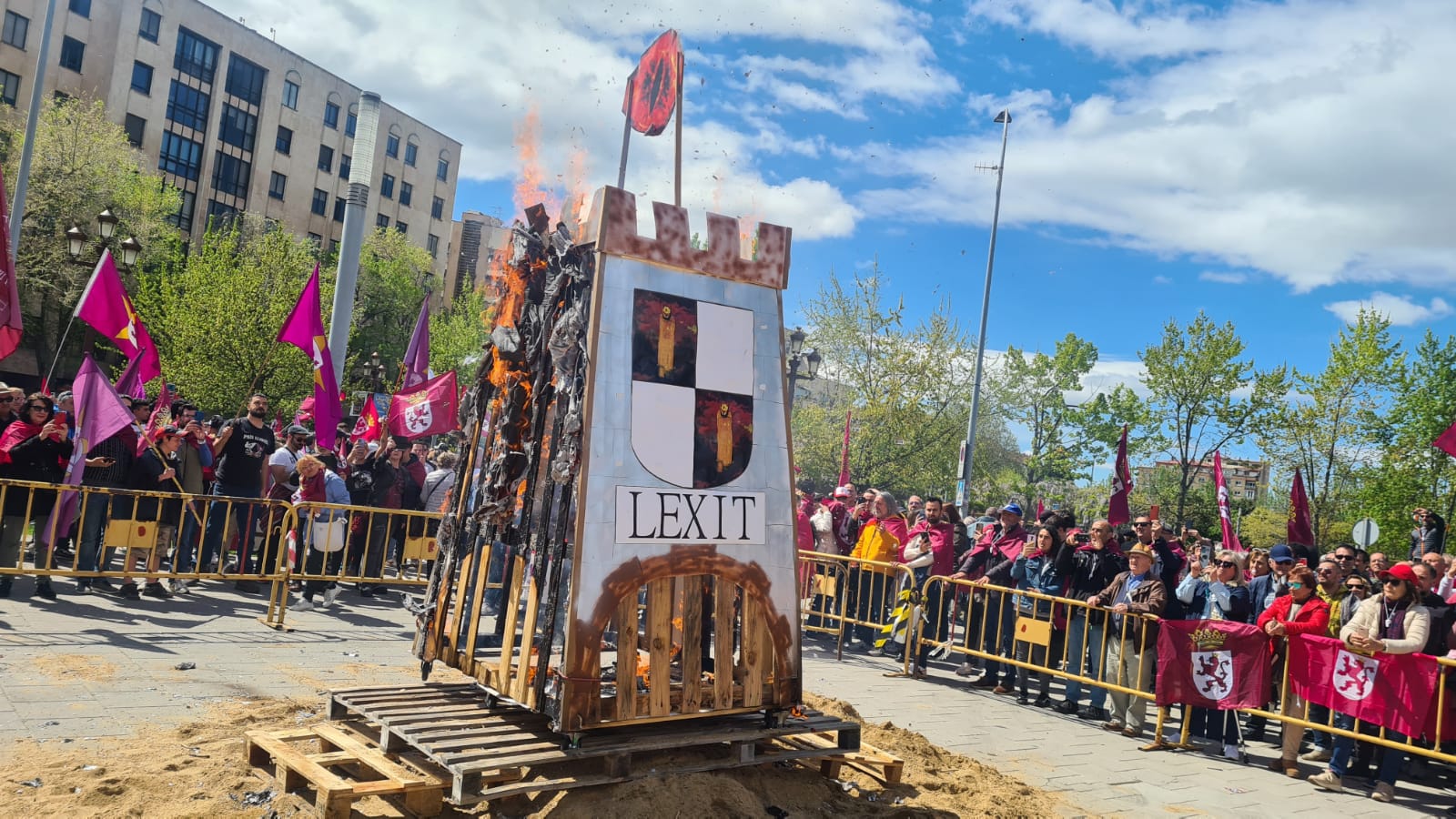 Manifestación por la autonomía leonesa en el Día de Castilla y León