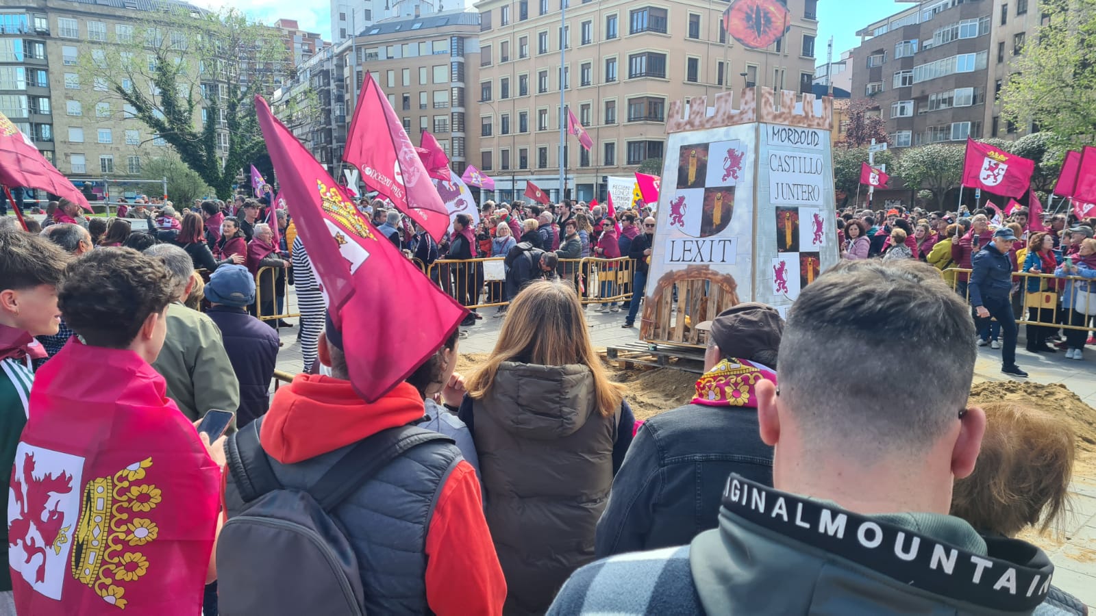 Manifestación por la autonomía leonesa en el Día de Castilla y León