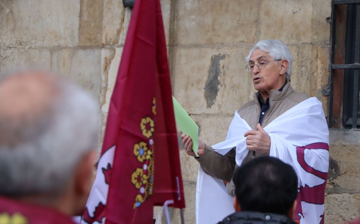 Homenaje a los Héroes Leoneses