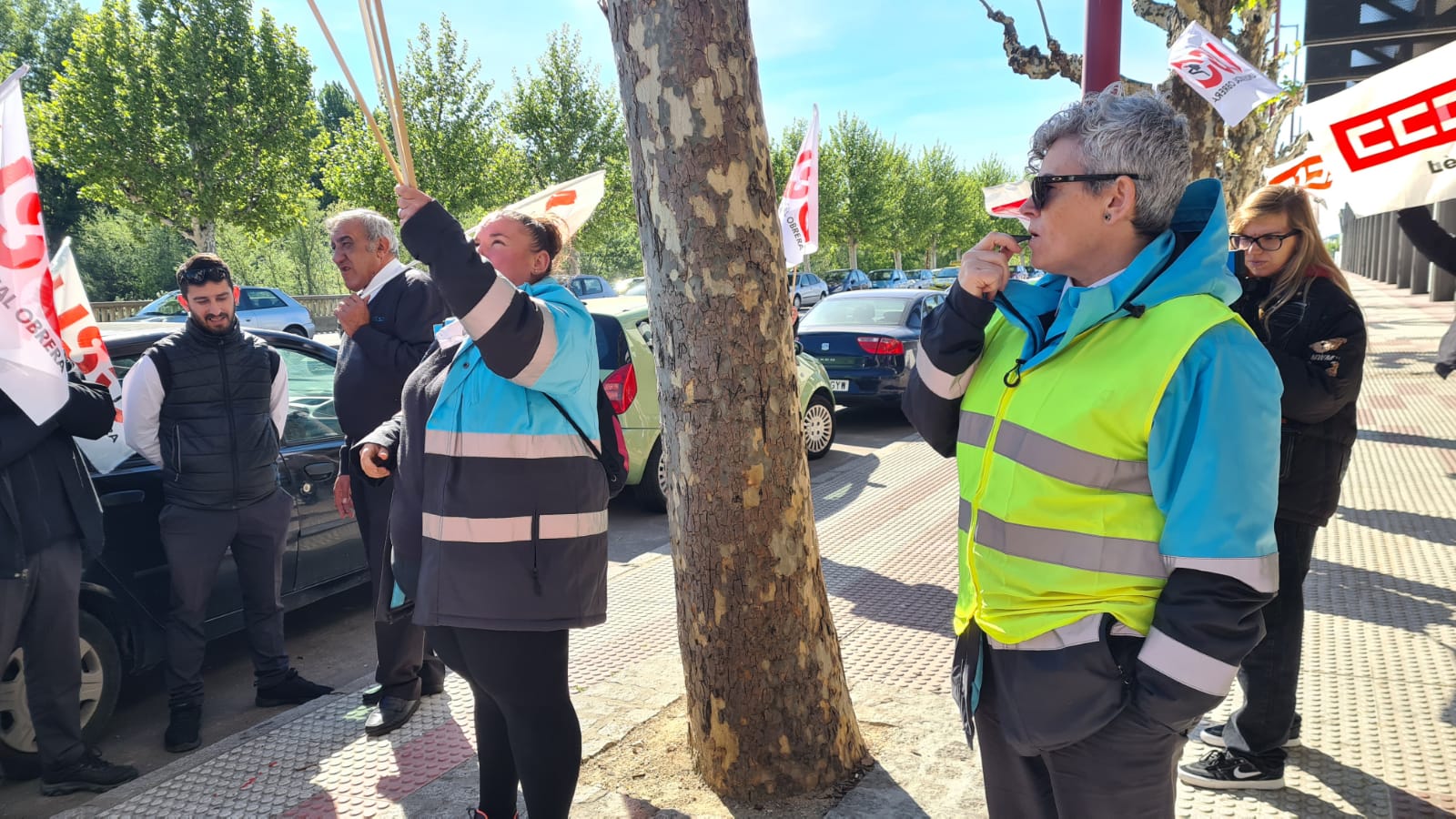 Concentración de los trabajadores de Alsa en León