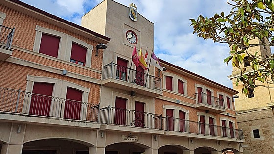 El Equipo de Gobierno del Ayuntamiento de Valencia de Don Juan acusa de «mentir» al PSOE