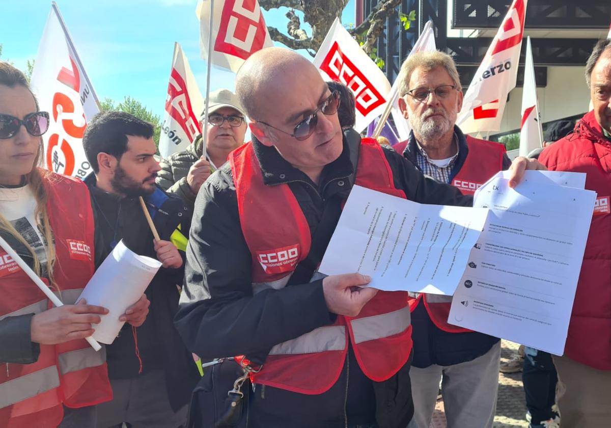 Huelga de los empleados de Alsa en León.