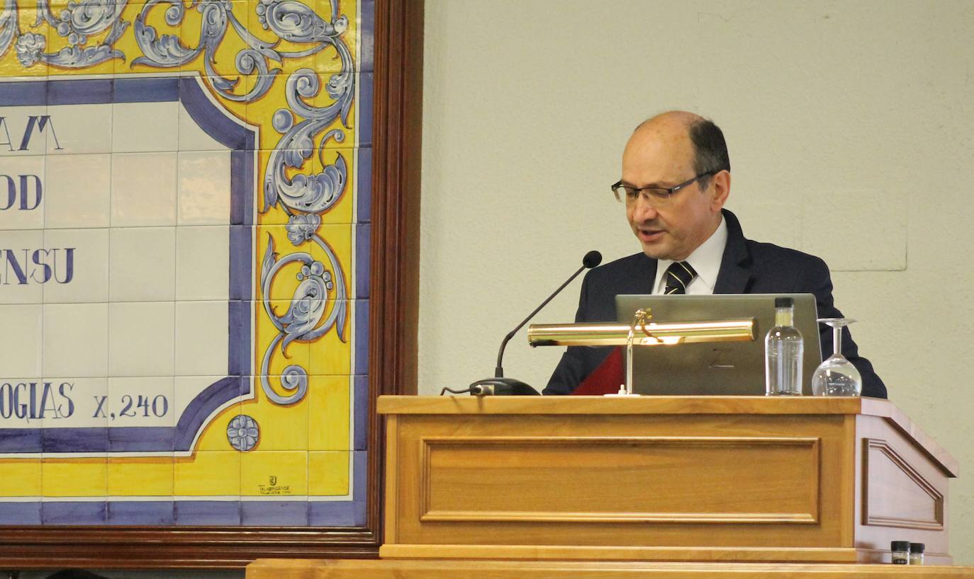 Ciencias del Trabajo celebra su festividad