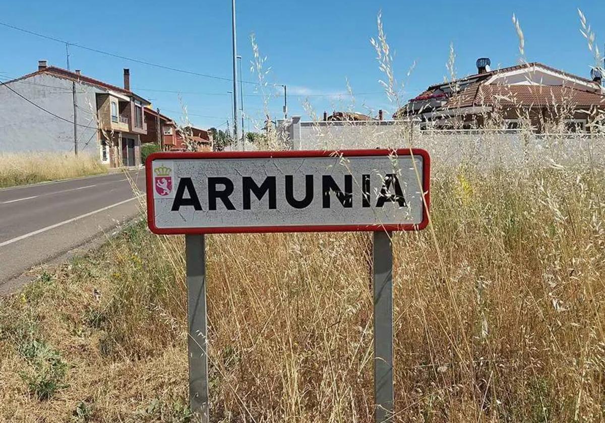 Cartel de entrada a la pedanía e Armunia.