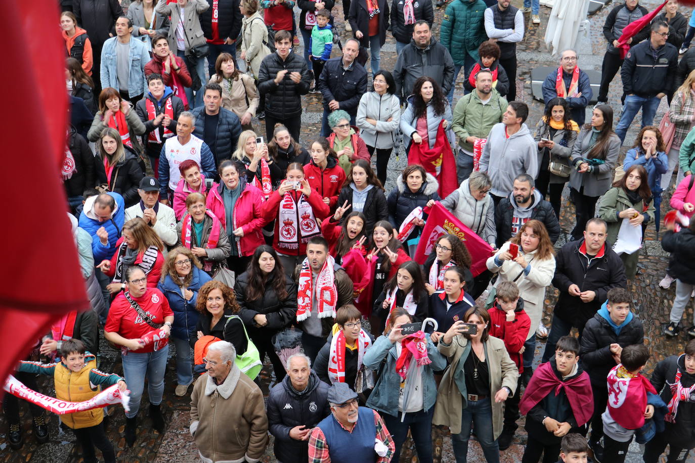La afición recibe a la Cultural de baloncesto