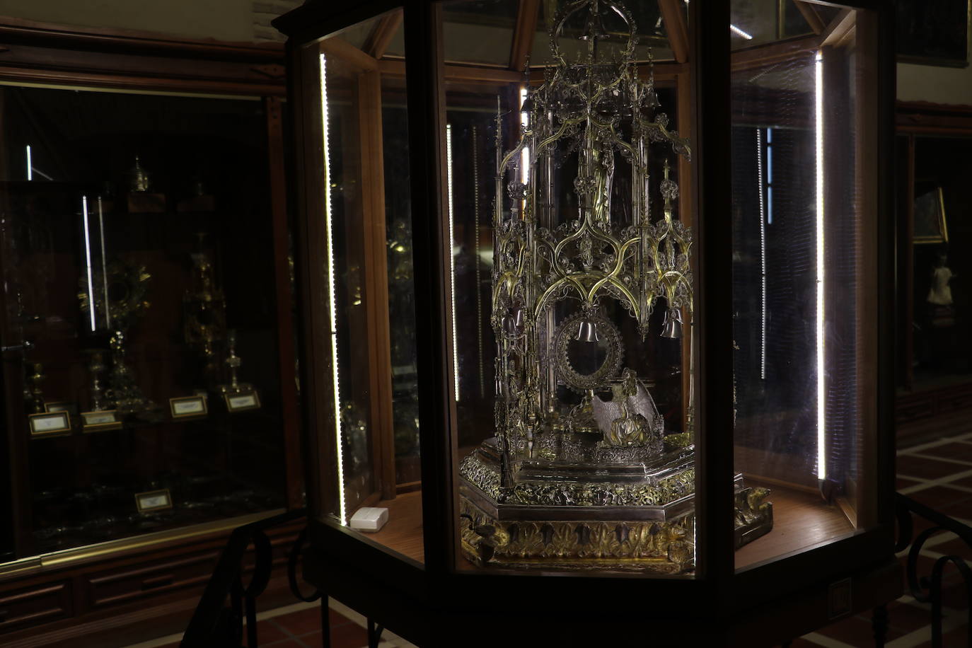 Imagen del Monasterio de Santa Cruz.