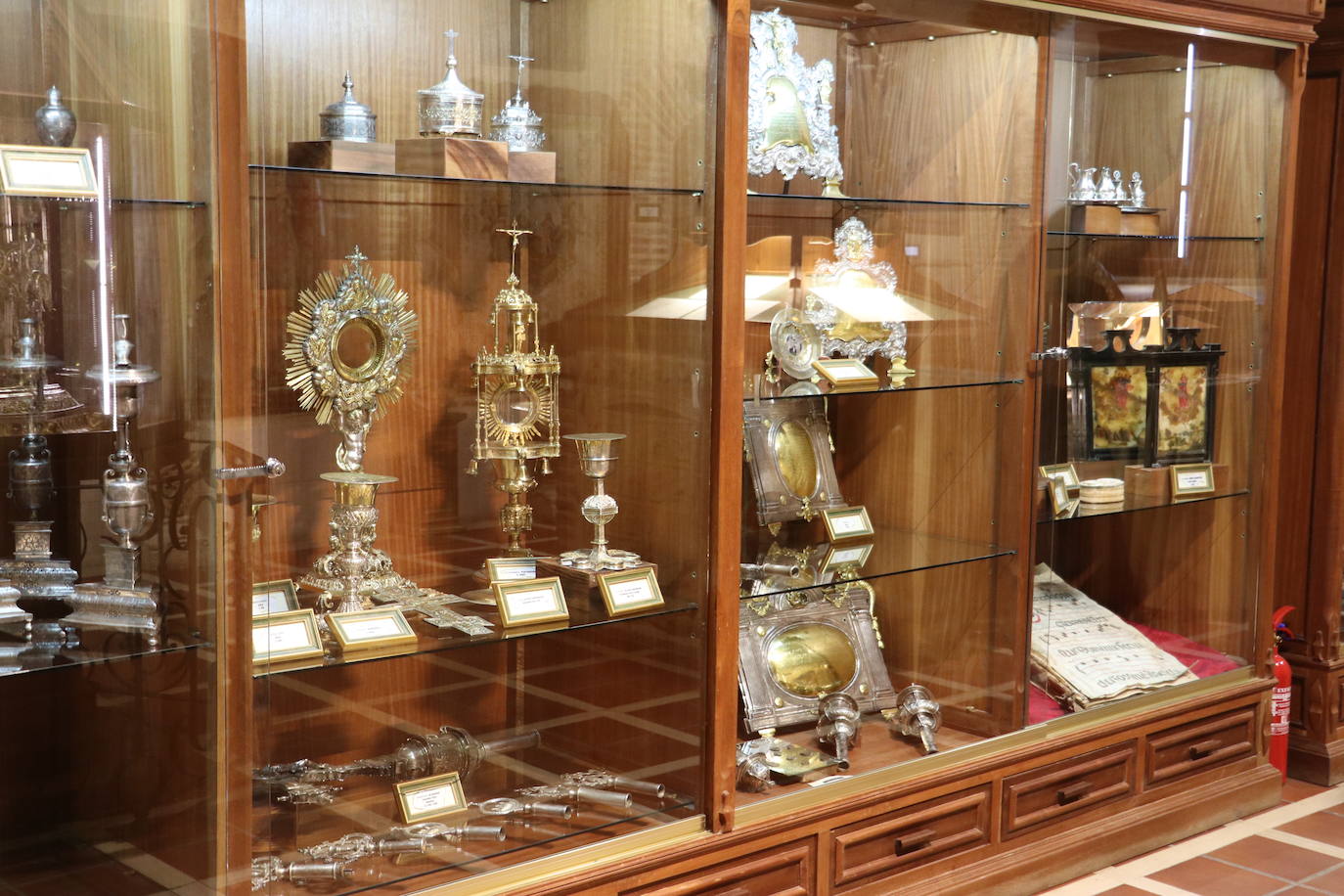 Imagen del Monasterio de Santa Cruz.