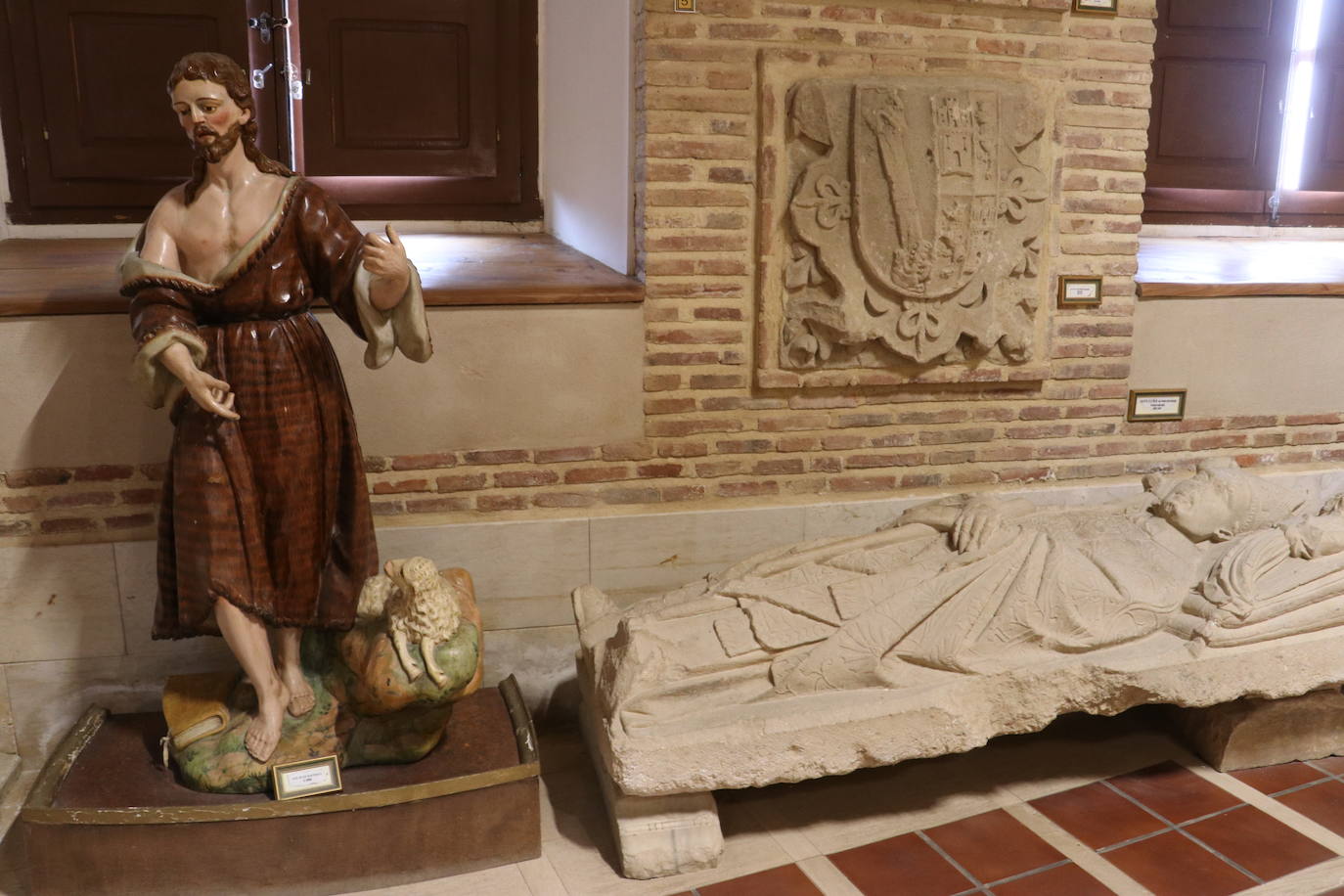 Imagen del Monasterio de Santa Cruz.