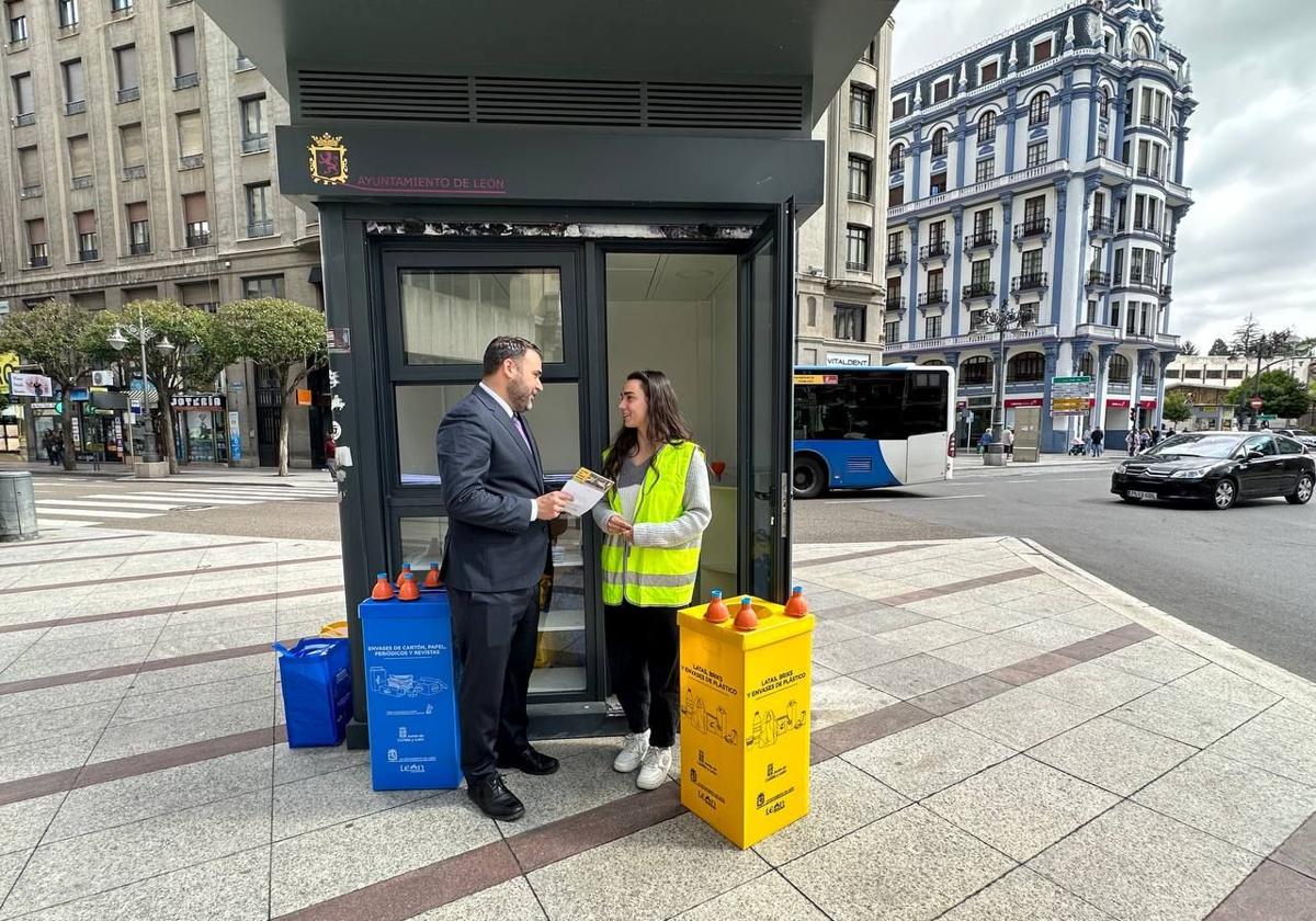 Campaña de reciclaje en León.