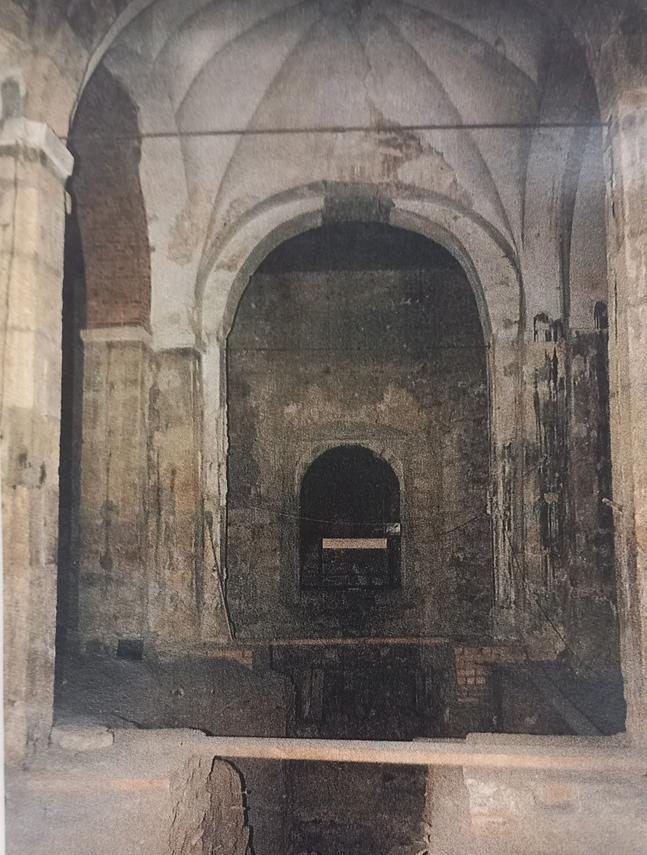 Interior de Palat del Rey durante su restauración.