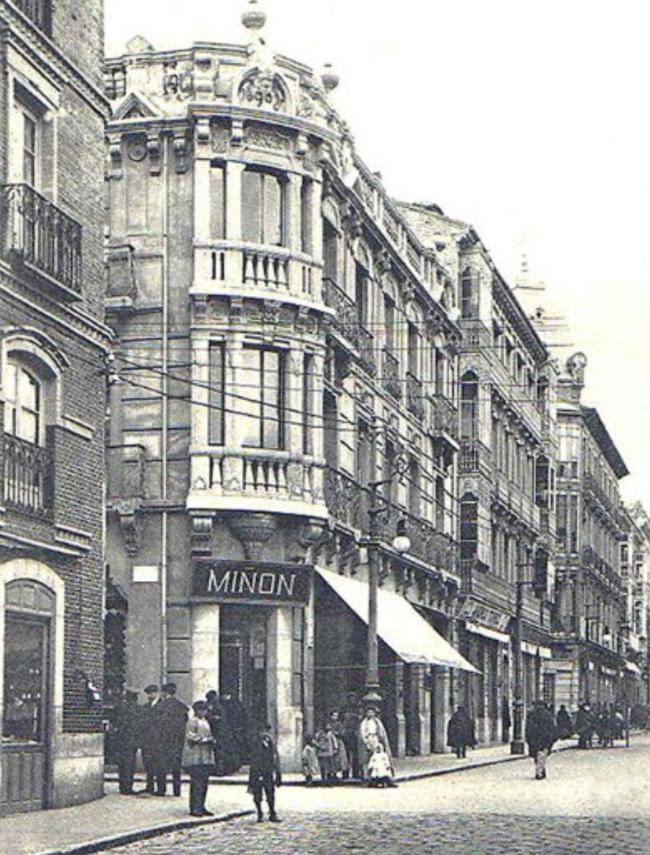 Miñon en el año 1905. Calle Ancha con Cervantes.