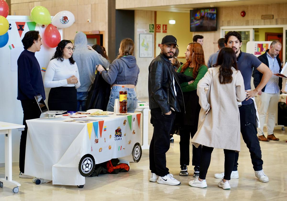 La Universidad de León acoge la XII León Business Talent, donde se presentan ideas innovadoras de negocio para buscar inversores o socios.