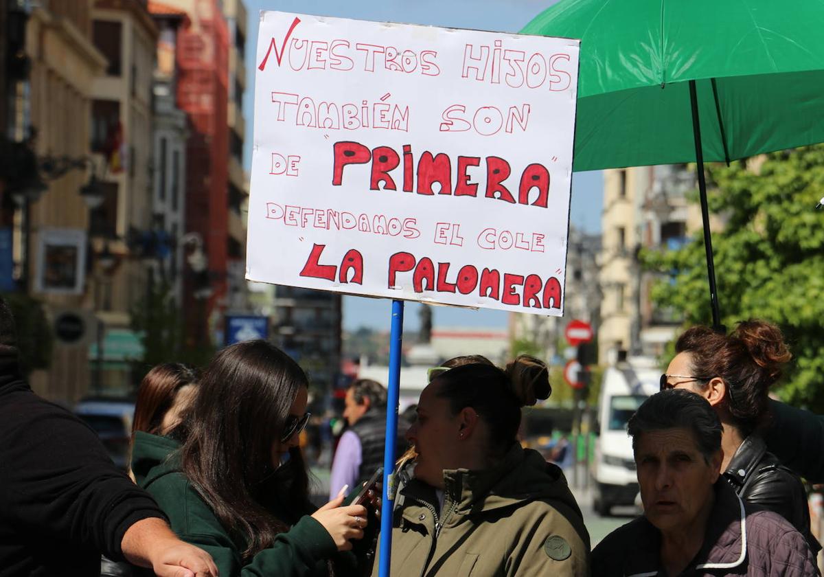 Protesta de este jueves en Ordoño II.