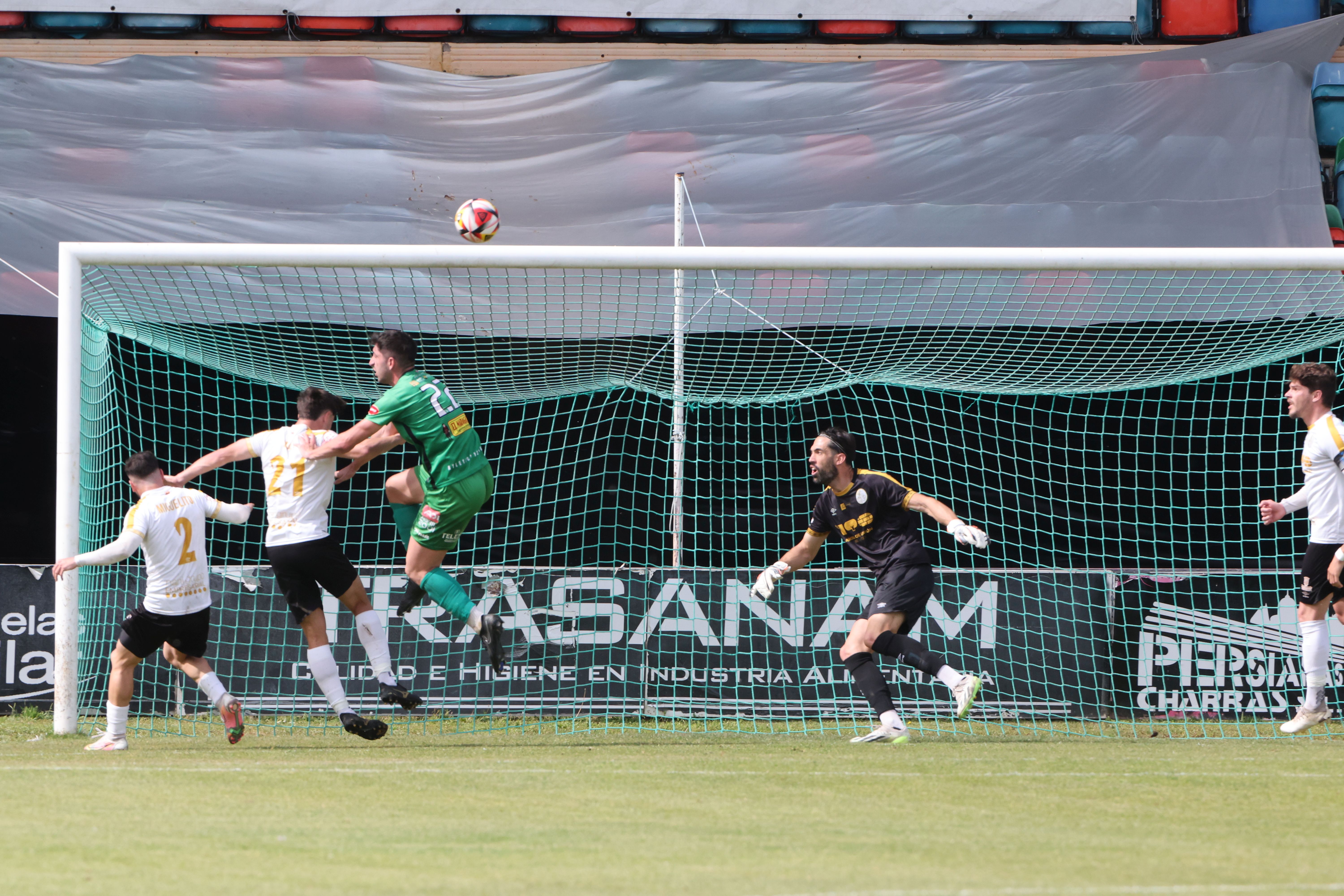 Todas las imágenes del Salamanca UDS-Atlético Astorga