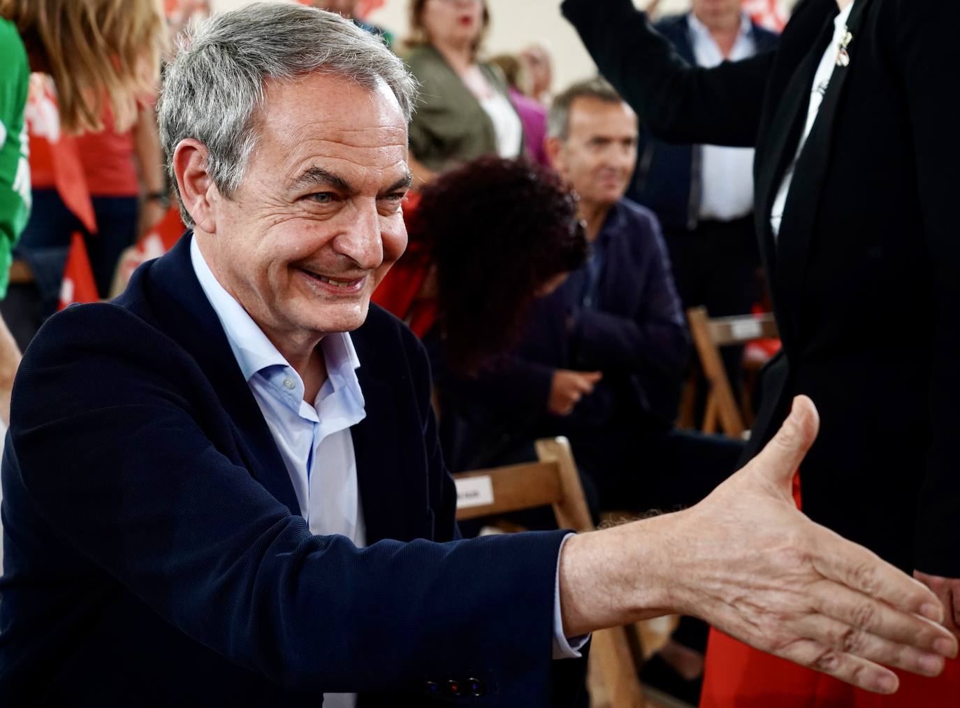 Zapatero encabeza un mitin del PSOE de León