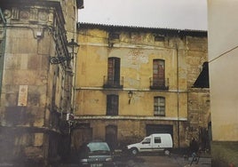 Fachada del Palacio Conde Luna.