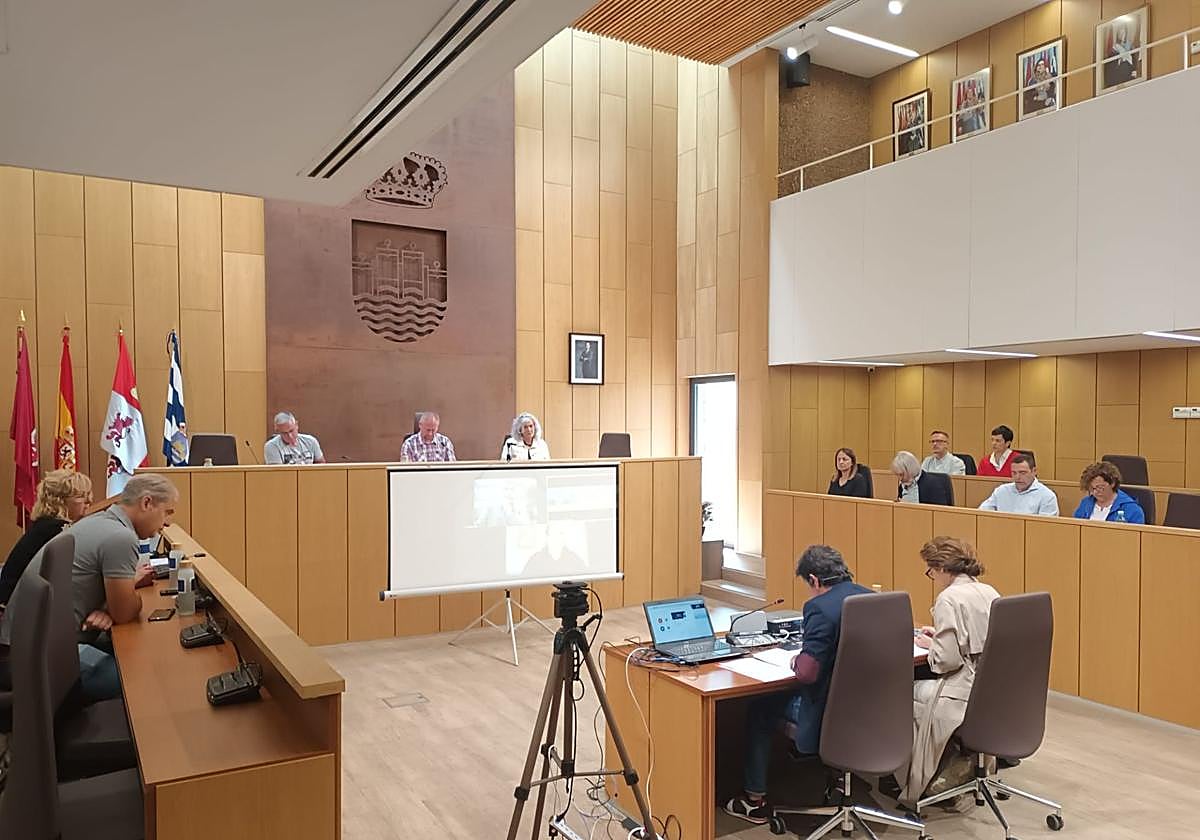 Pleno extraordinario en Villaquilambre.