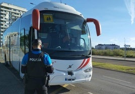 Transporte escolar en León.