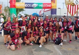 Las Leonas Mater triunfan en Sevilla