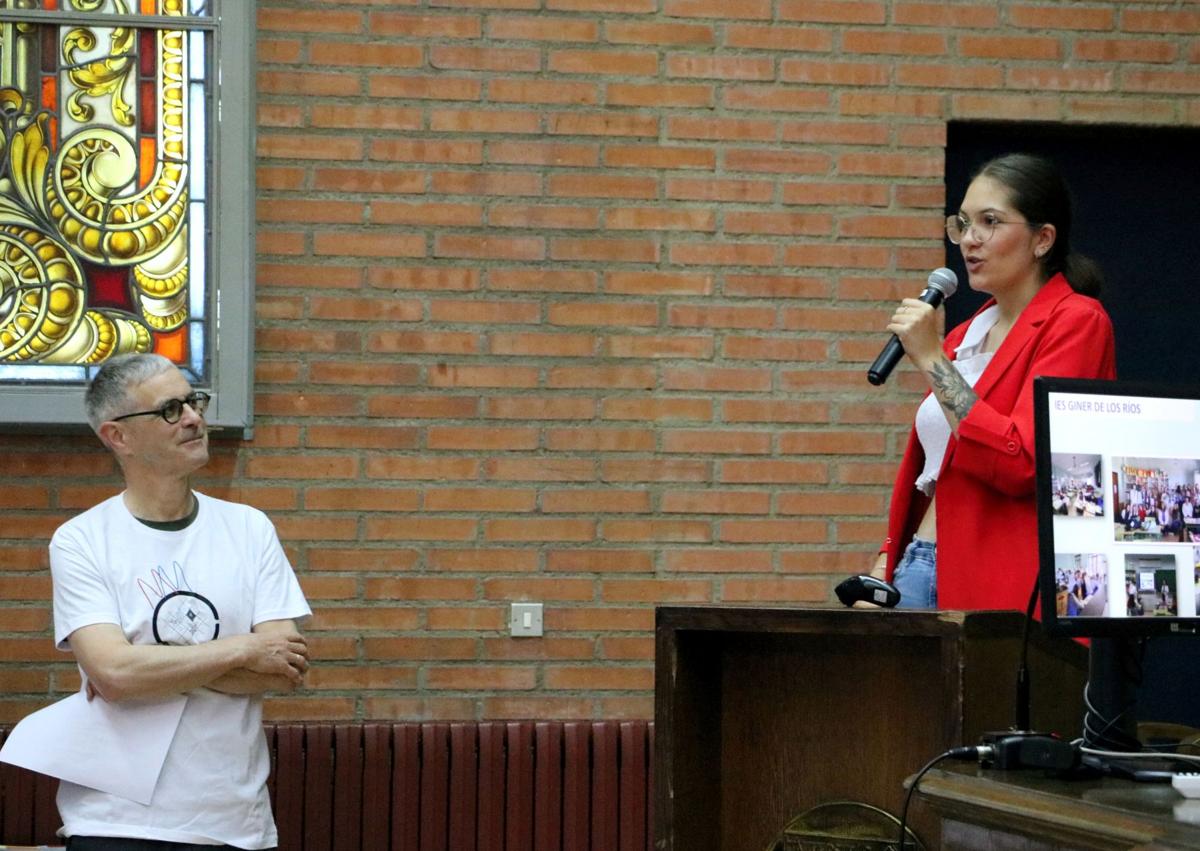 Imagen secundaria 1 - El proyecto Micromundo de la ULE reúne a 201 estudiantes de secundaria