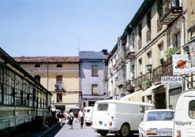 Plaza del Conde Luna.