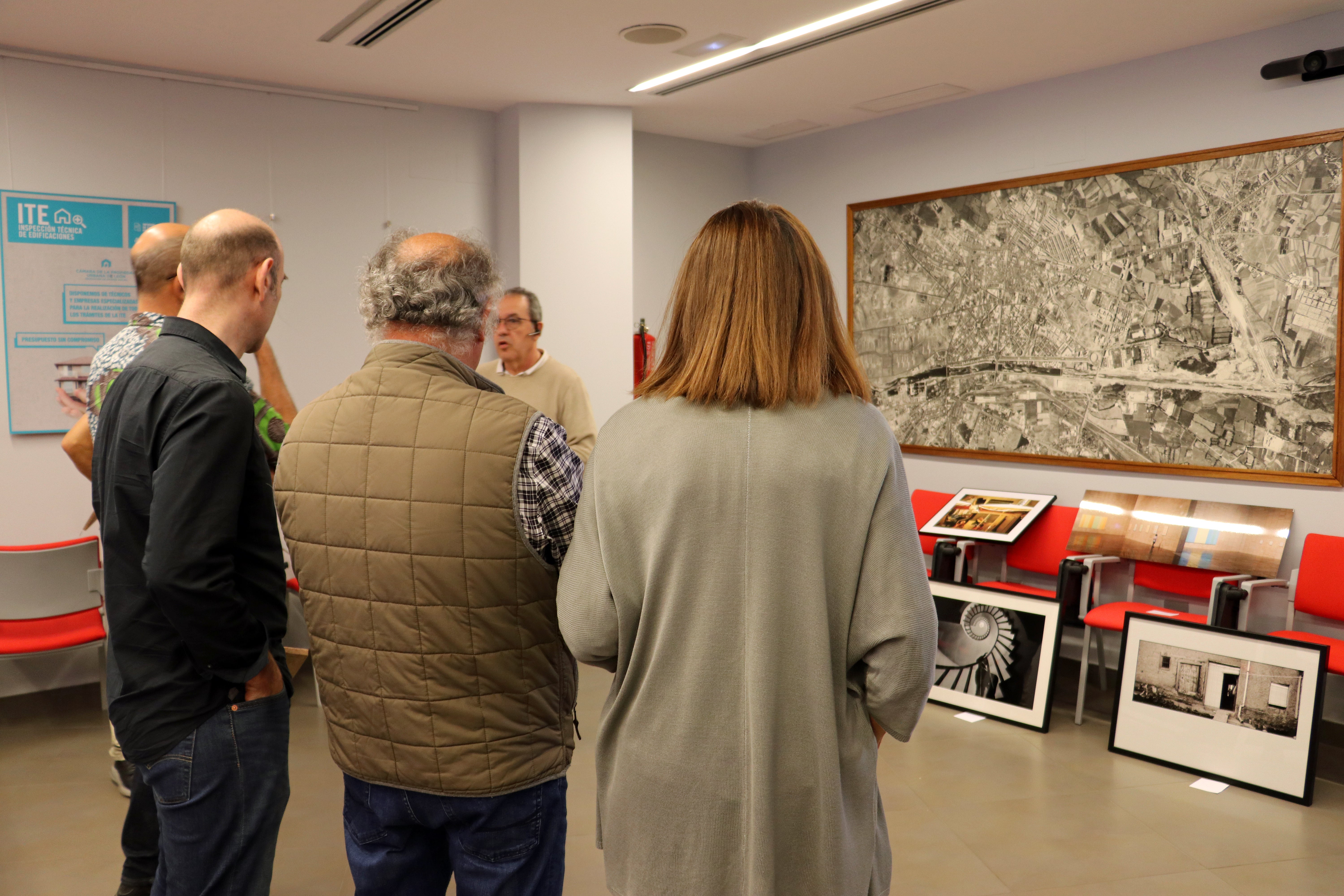 Noveno certamen de fotografía urbana contemporanea leonesa