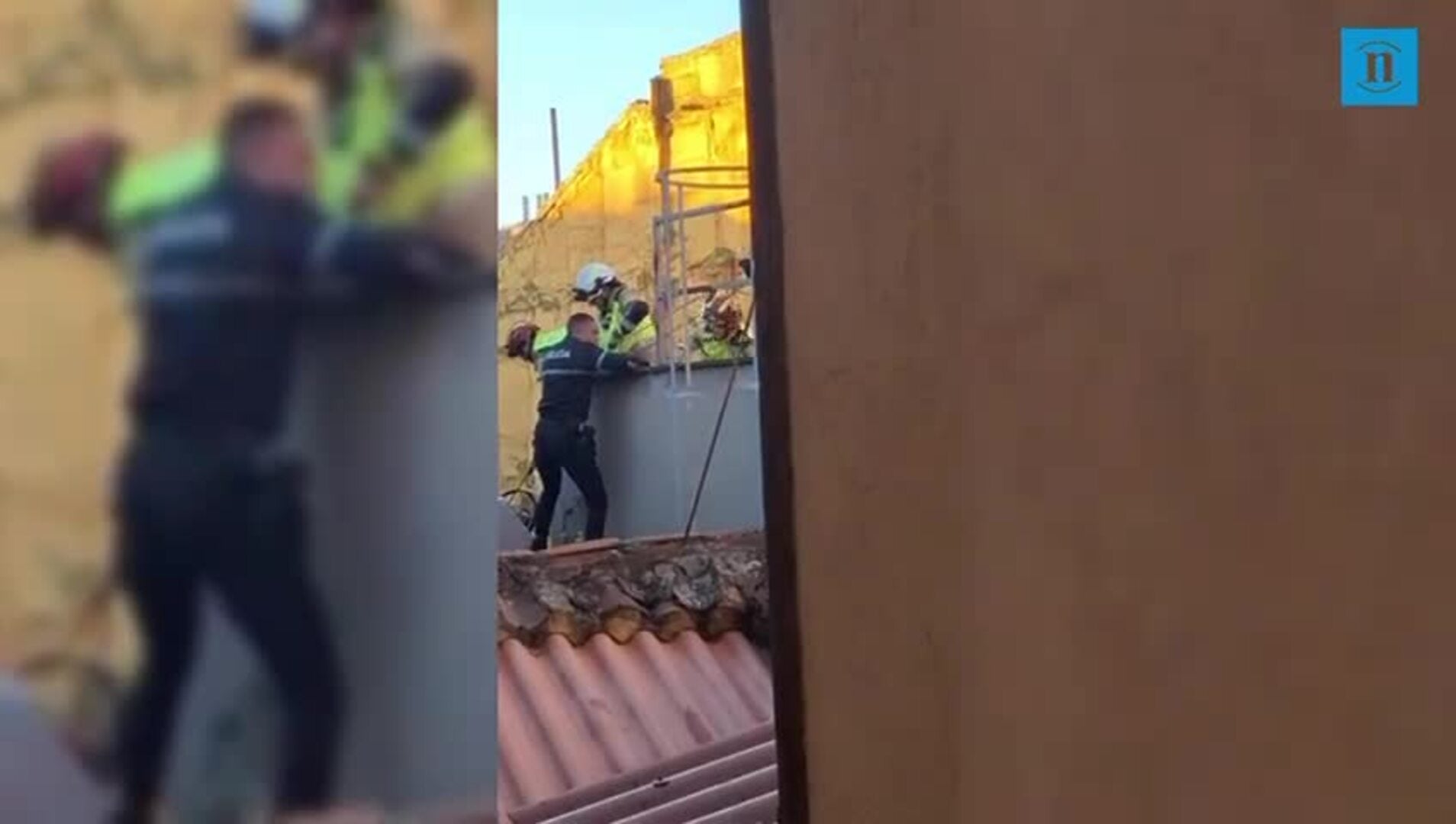 Rescate de un herido en una despedida de soltero en León