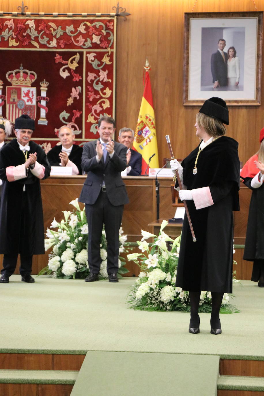 Nuria González ya es rectora de la ULE