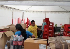 Instalación de las carpas de las Asociaciones de Vecinos de León