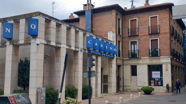 Imagen antes - El derribo del monumental Palacio Real de León