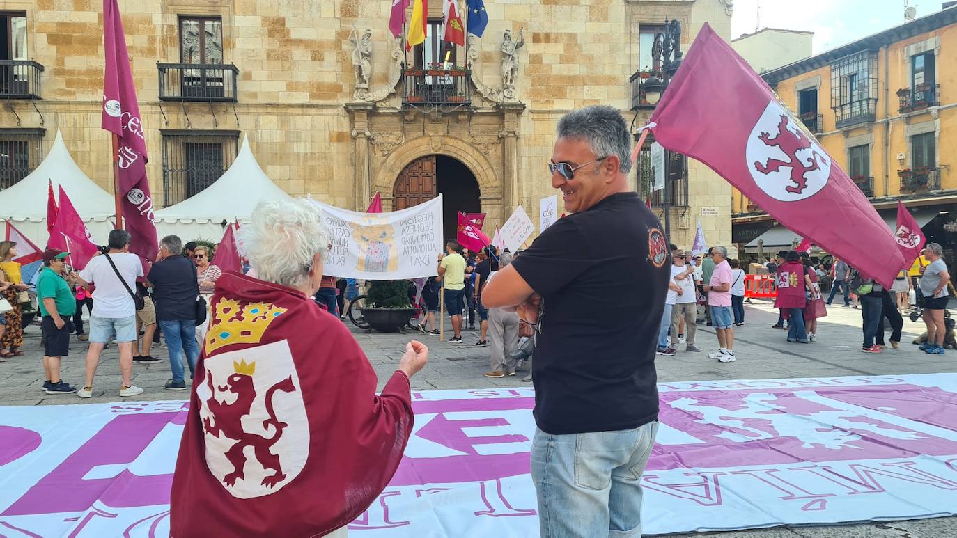 La Diputación debate la moción por la autonomía de León