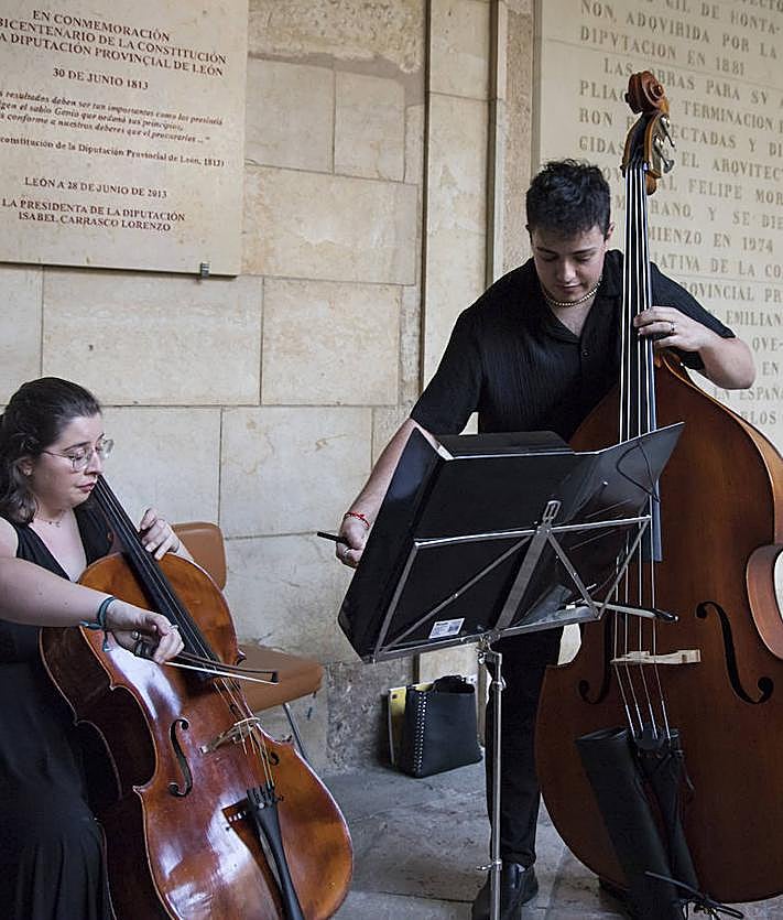 Imagen secundaria 2 - 30 aniversario de la IGP Cecina de León