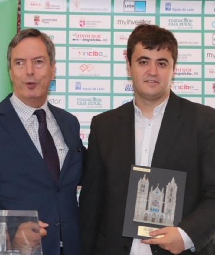 Imagen secundaria 2 - El sueño leonés no pudo ser: Anand se proclama por décima vez campeón en León