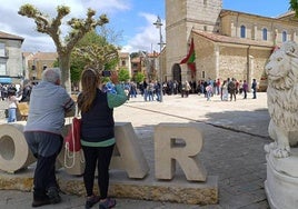 Plaza del Negrillón de Boñar.