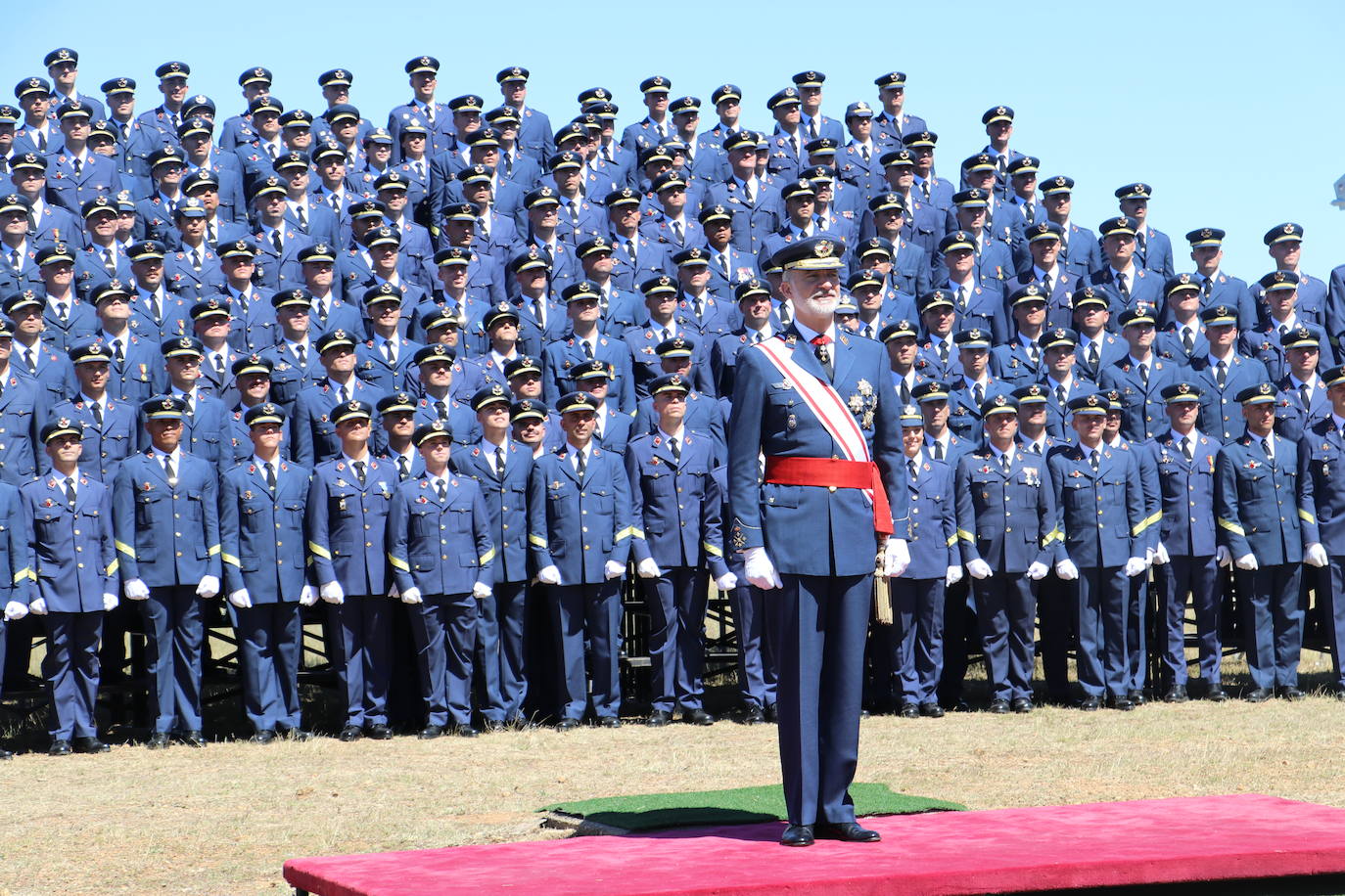 Mejores imágenes de la entrega de despachos a la XXXII Promoción de la ABA