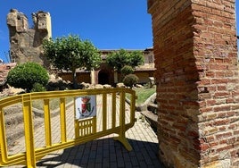 Se cae la torre de la iglesia de Villaturiel