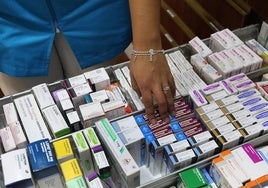 Psicofármacos en una farmacia.