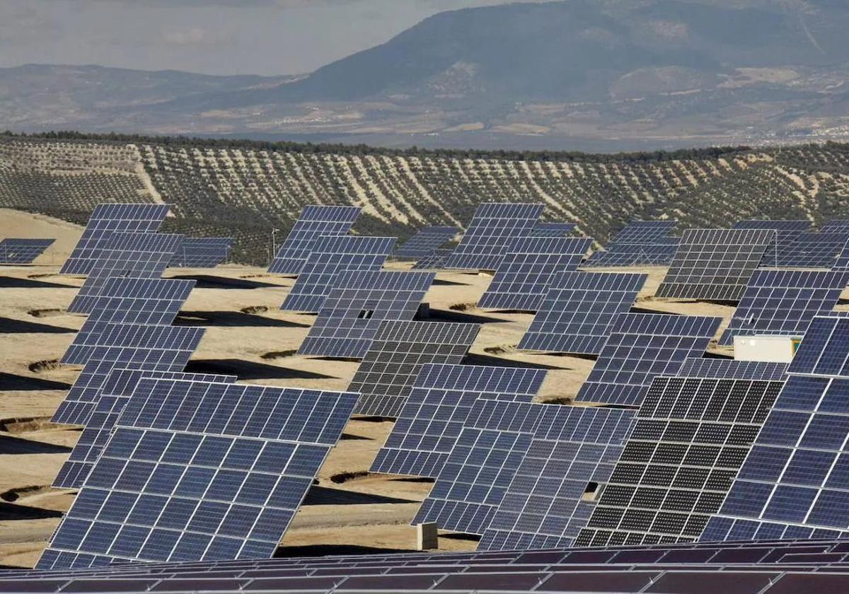 Imagen de archivo de un parque fotovoltaico.