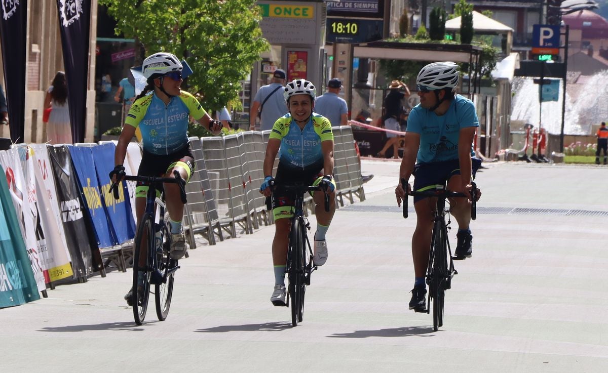 El ciclismo conquista el corazón de León