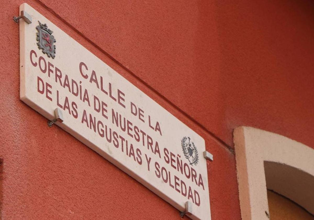 Imagen principal - Esta es la efímera calle con el nombre más largo del callejero leonés