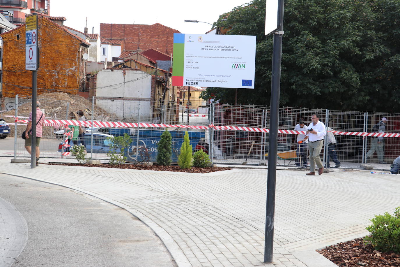 Nueva zona peatonal en el Espolón