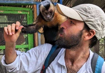 Un trotamundos de Villamanín: «He traído muestras de cecina a Costa Rica y les encanta»