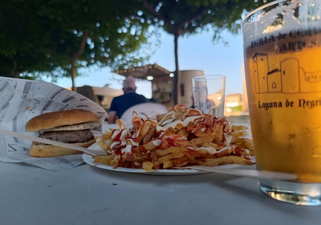 Los foodtrucks dieron el toque gastronómico al evento