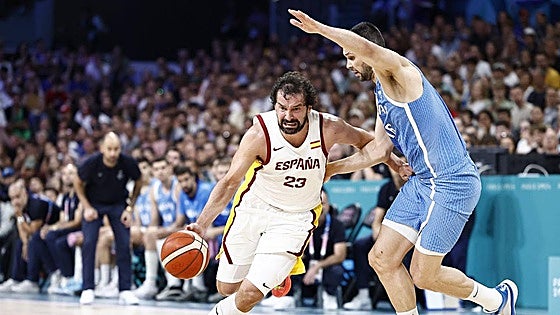 Llull mantiene con vida a La Familia en París