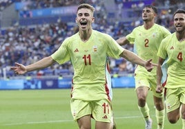 Fermín celebra uno de sus dos goles.