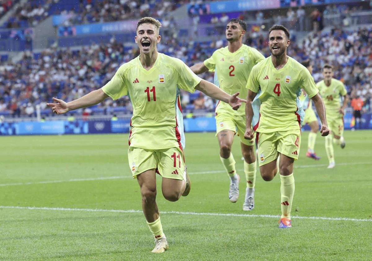 Fermín celebra uno de sus dos goles.