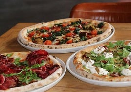 Tres pizzas de uno de los restaurantes italianos en León.