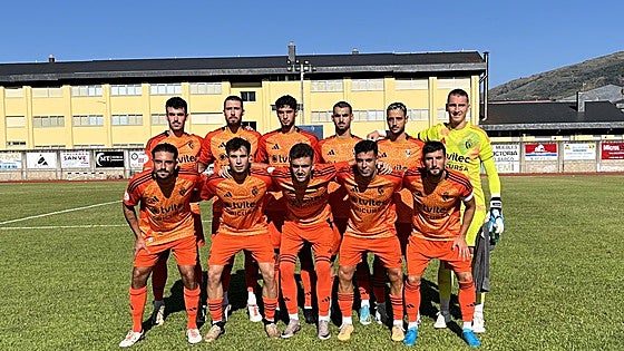 La Ponferradina no puede con el Ourense en El Barco