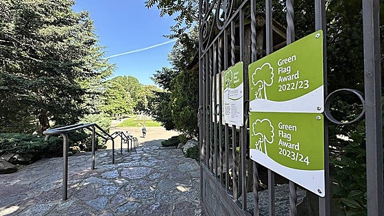 León se mantiene como la única ciudad de España con dos banderas verdes