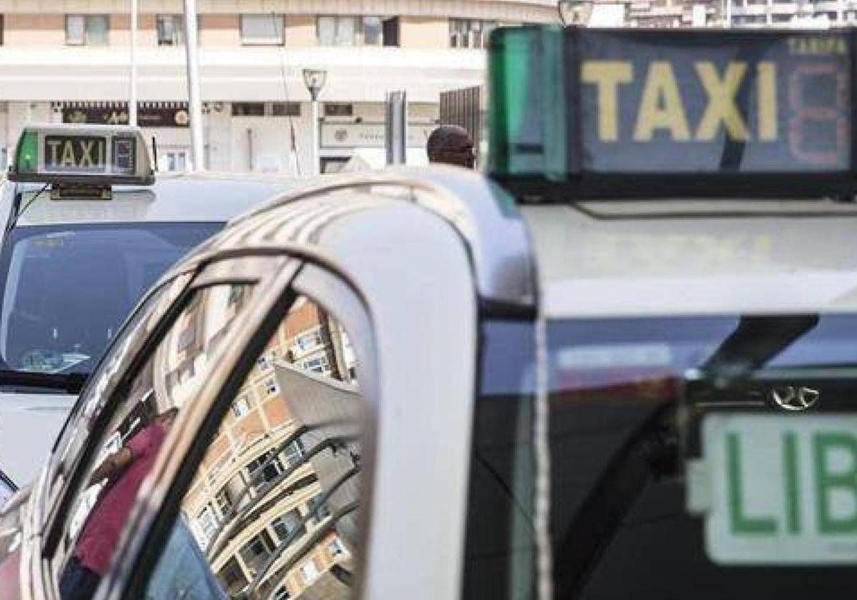 Imagen de archivo de un taxi.